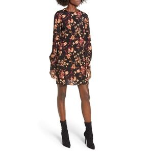 Leith Long Sleeved Fall Floral Shirred Cuff Dress